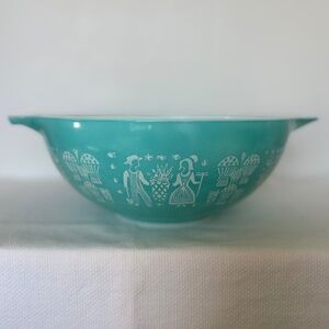 Vintage PYREX 444 Large 4 QT Amish Butterprint Cinderella Mixing Bowl